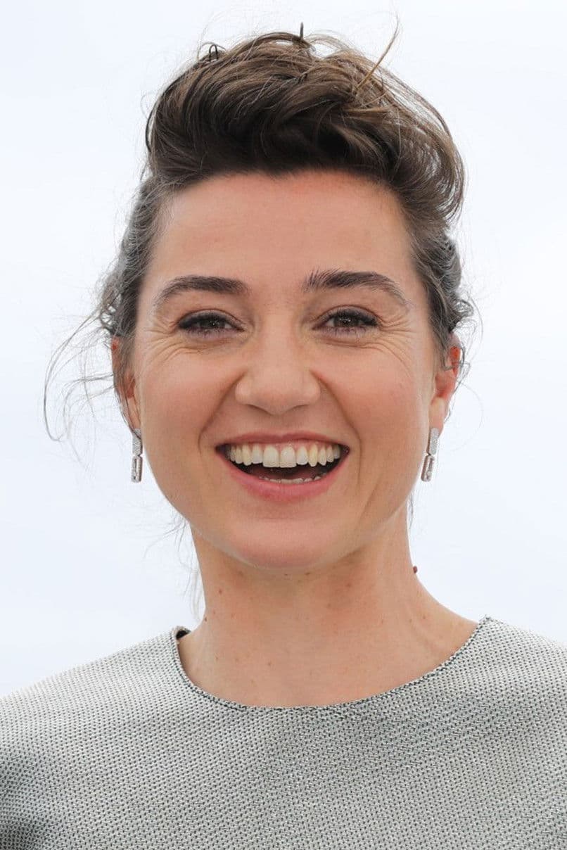 Nina Meurisse profile