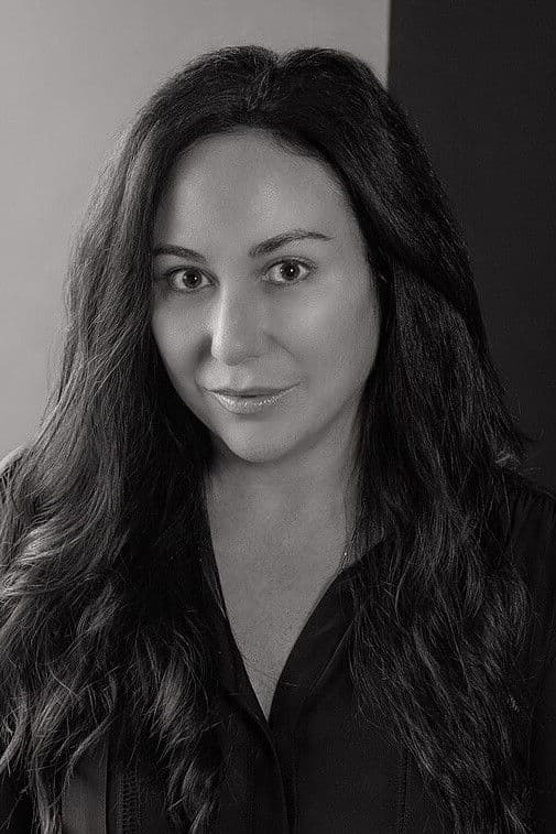 Gillian Laub profile