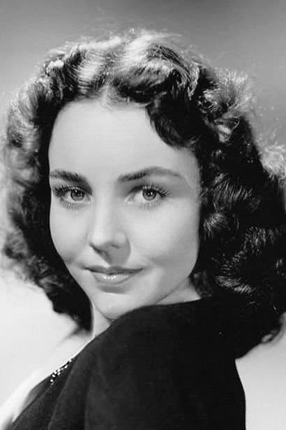 Jennifer Jones profile
