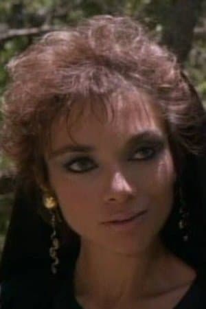 Lamya Derval profile