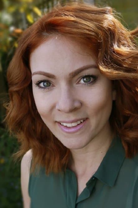 Honey Holmes profile