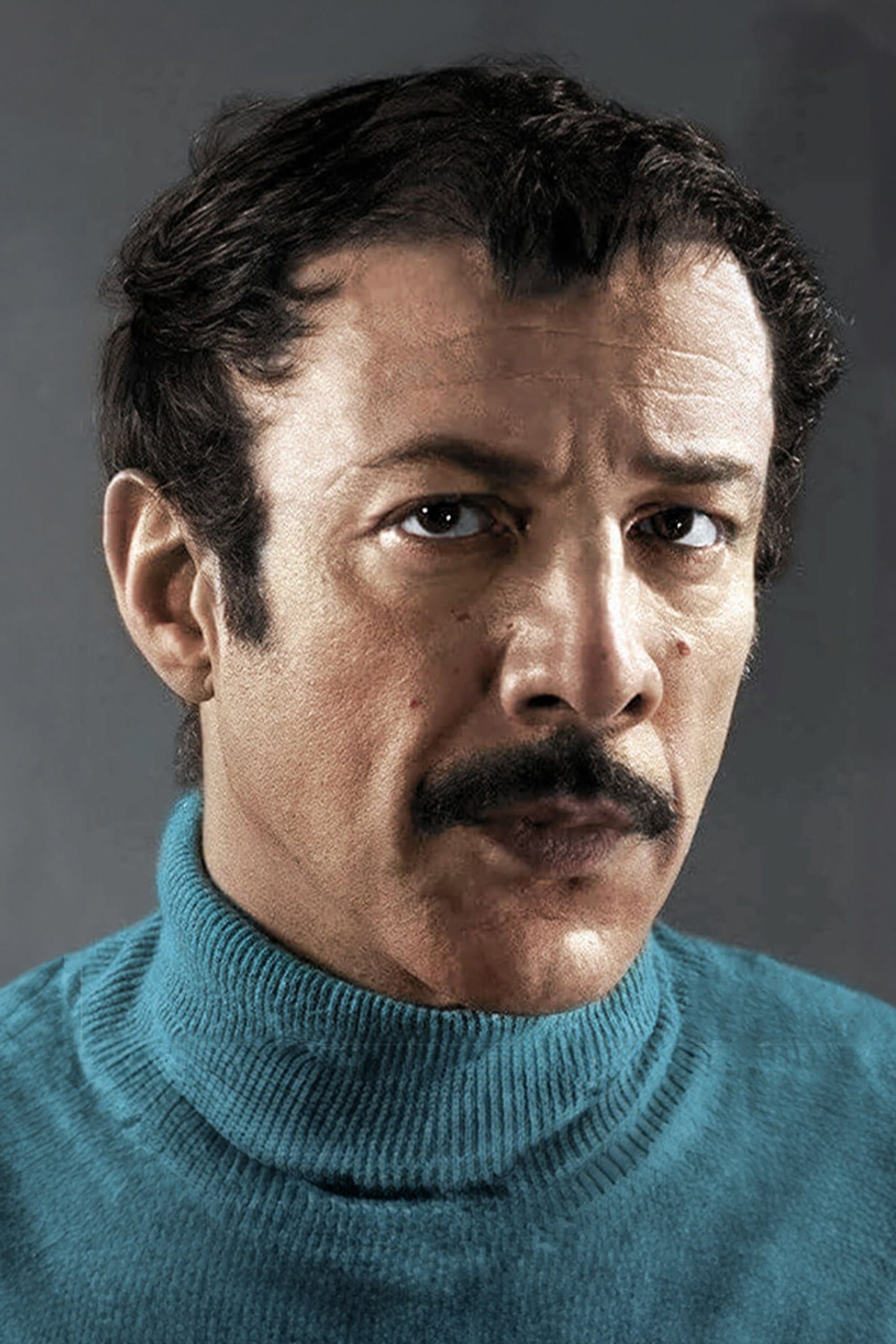 Münir Özkul profile