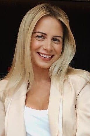 Raquelle Stevens profile