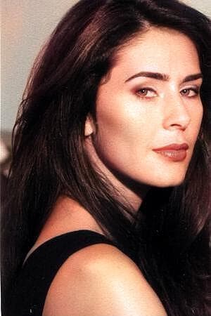 Jenna Cavelle profile