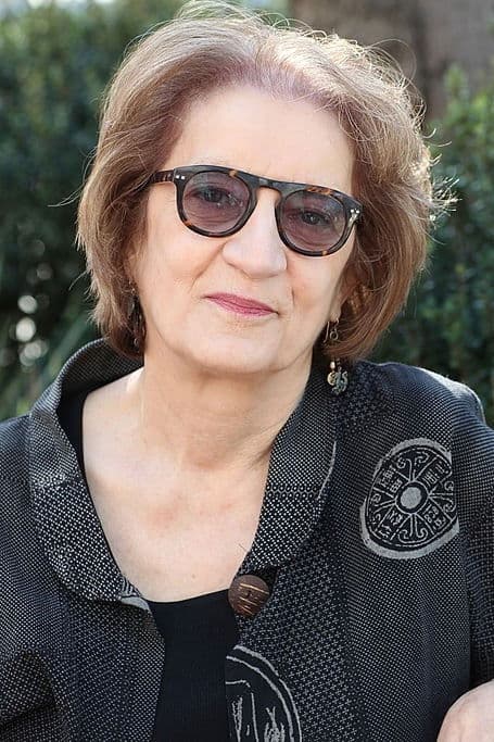 Johanna Demetrakas profile