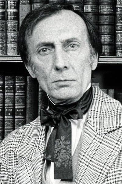 Tom Aldredge profile