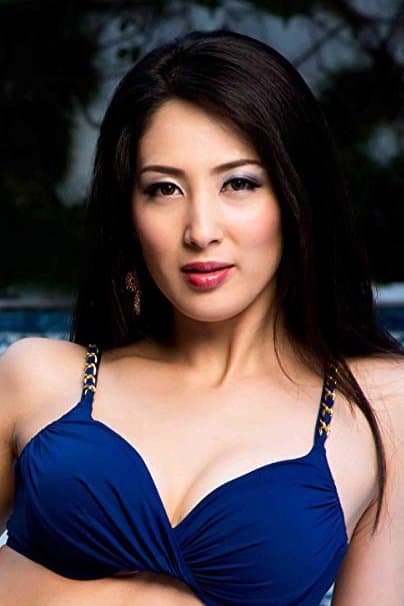 Ikumi Yoshimatsu profile