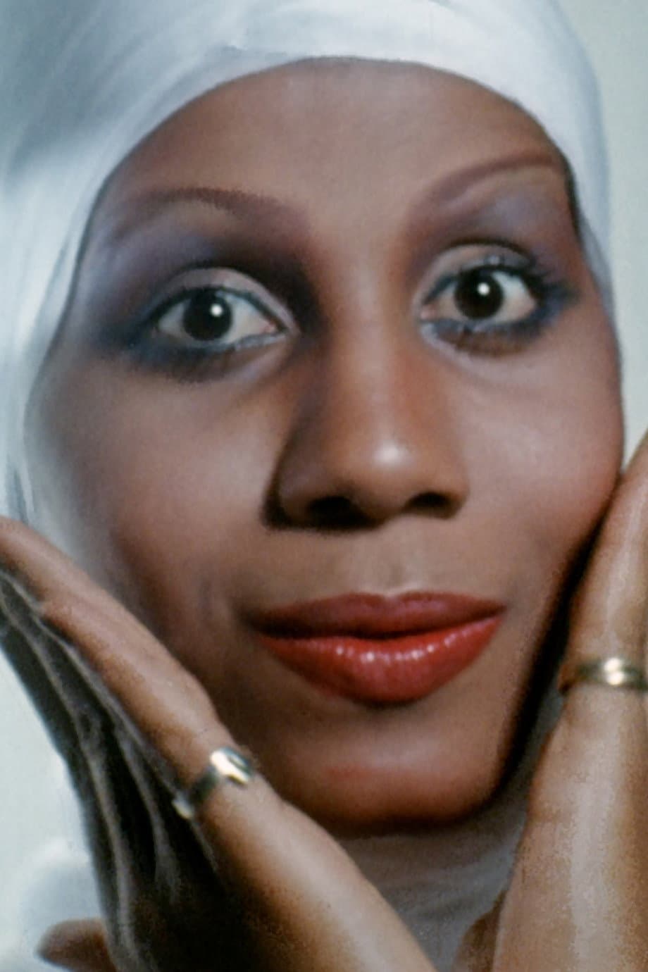 CheChe Archibald profile