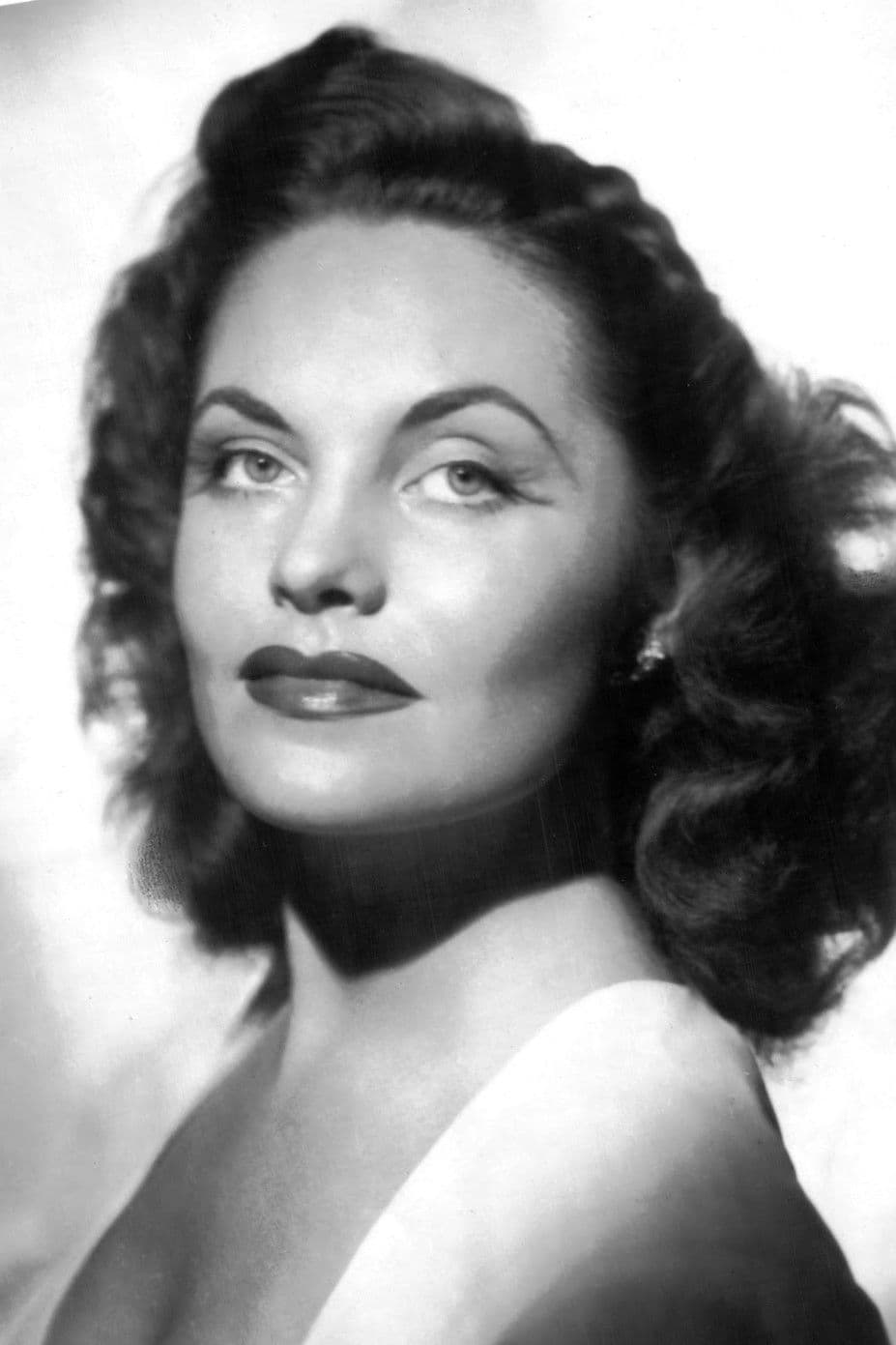 Marilyn Buferd profile