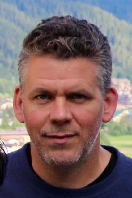 Dennis Smith profile