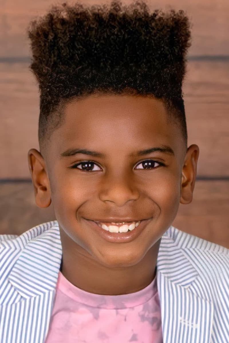 Cruz Flateau profile