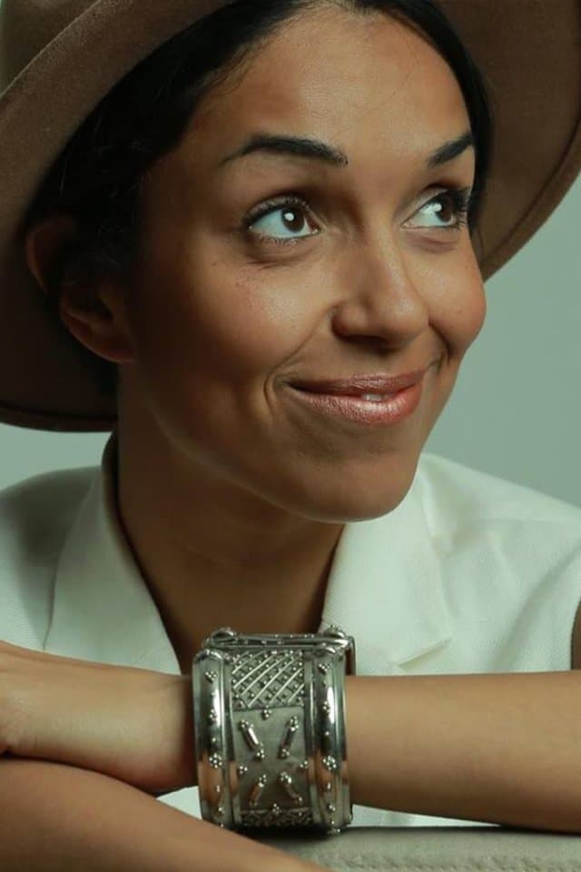 Nathalie Merchant profile