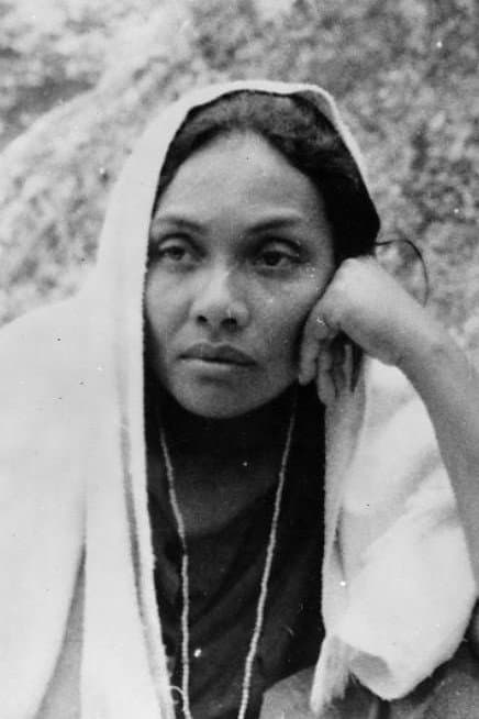 Maria Ribeiro profile