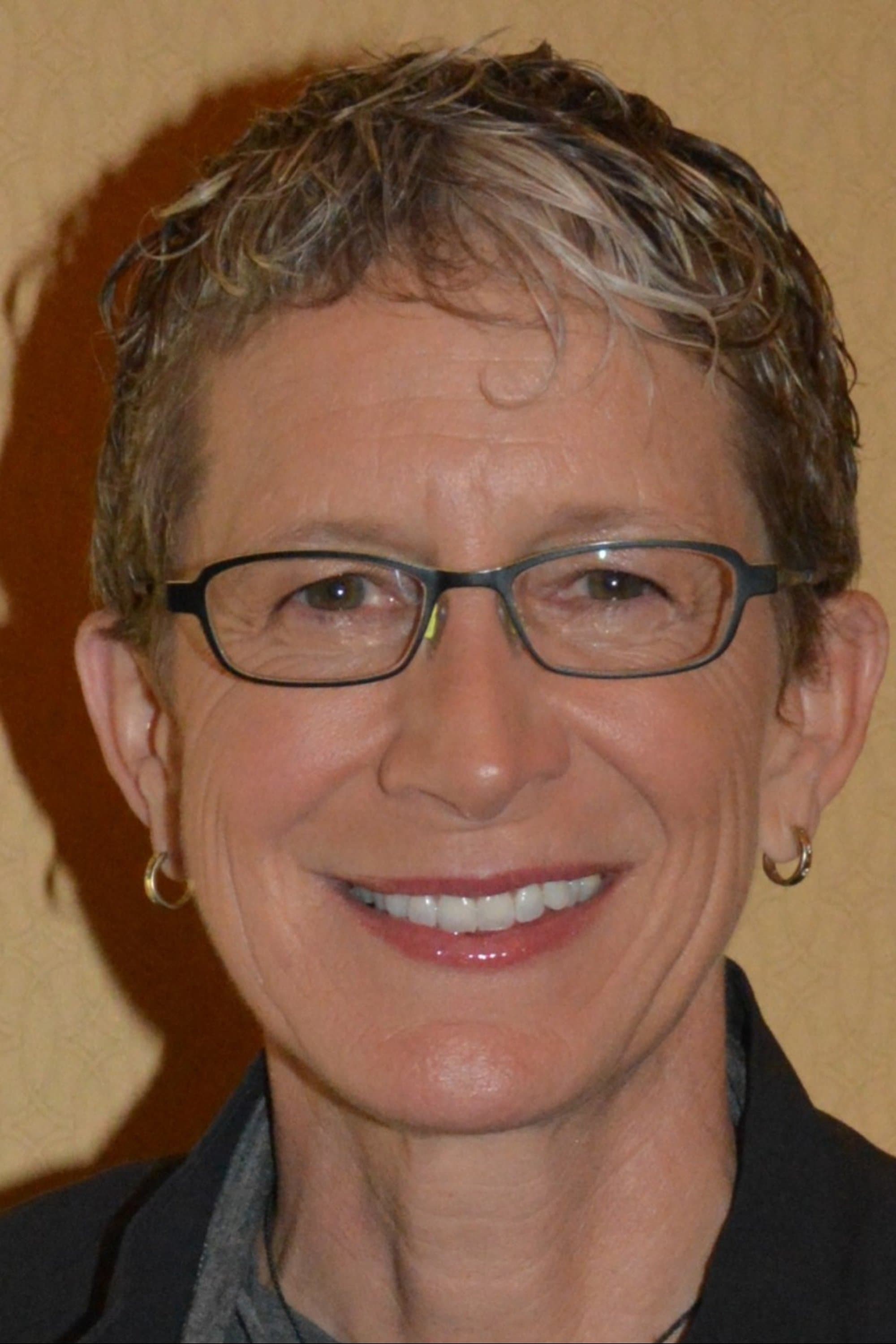 Victoria Price profile