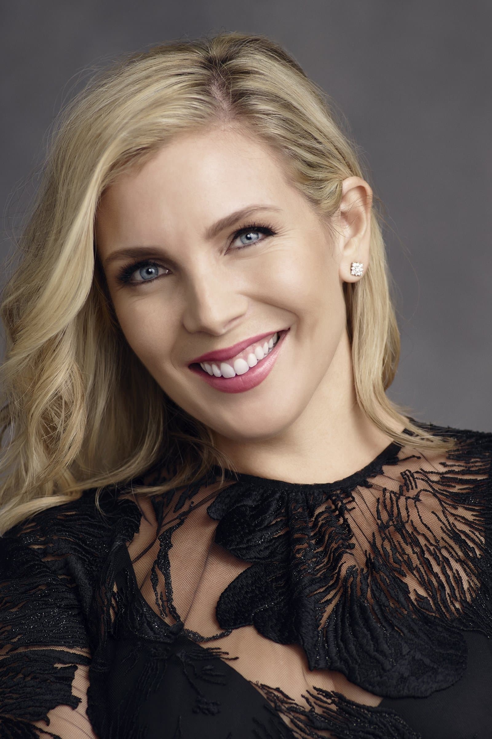 June Diane Raphael profile