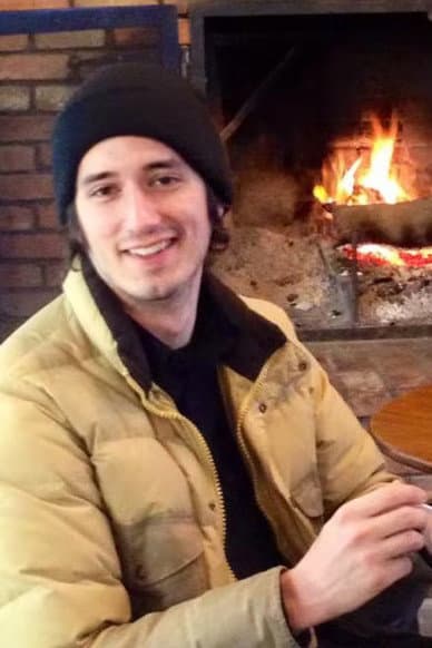 Robin Comisar profile