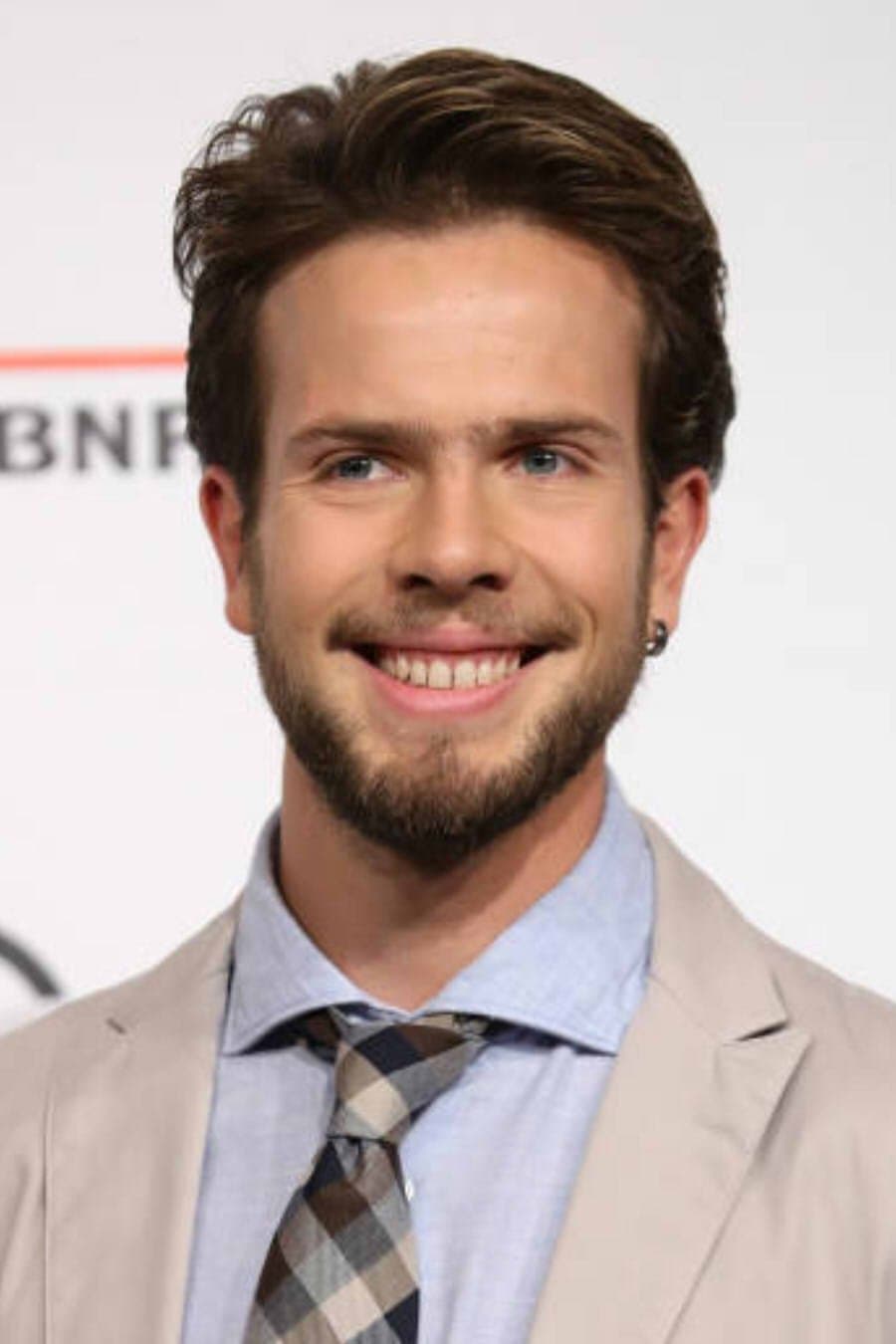 Daniel Contesse profile