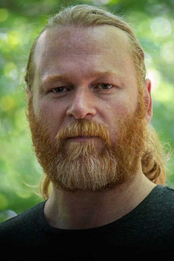 Julian Seager profile