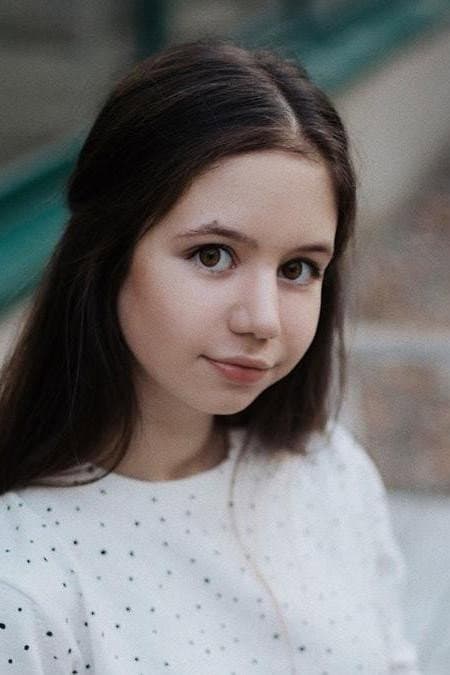 Luiza-Gabriela Brovina profile