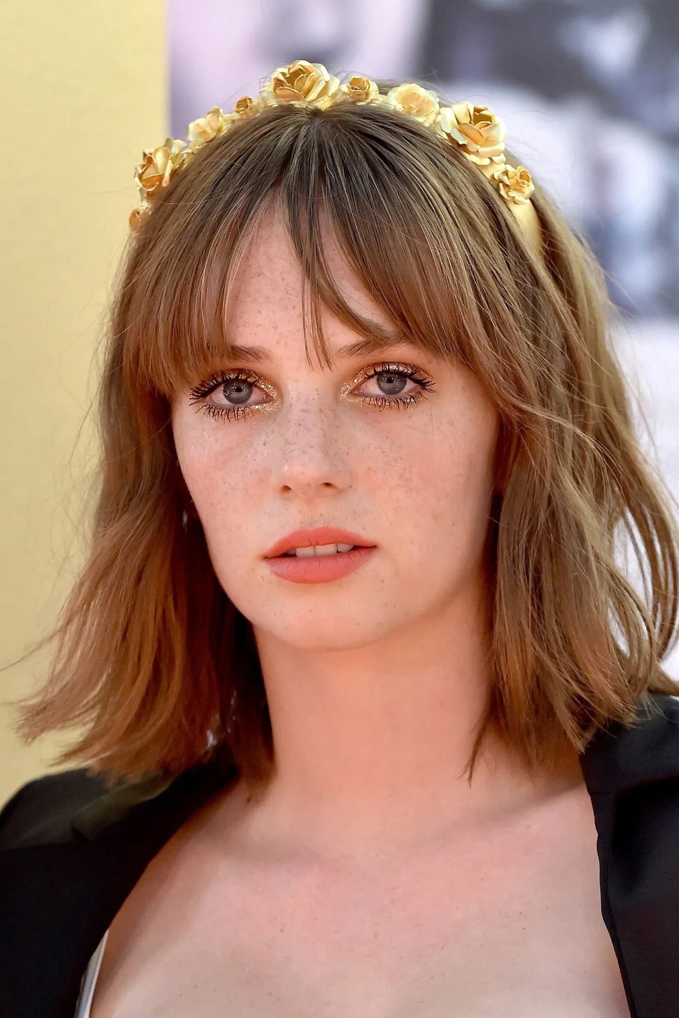 Maya Hawke profile