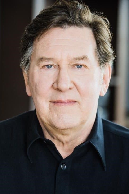 Gilles Renaud profile