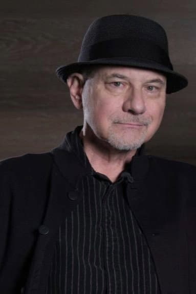 Newton Thomas Sigel profile