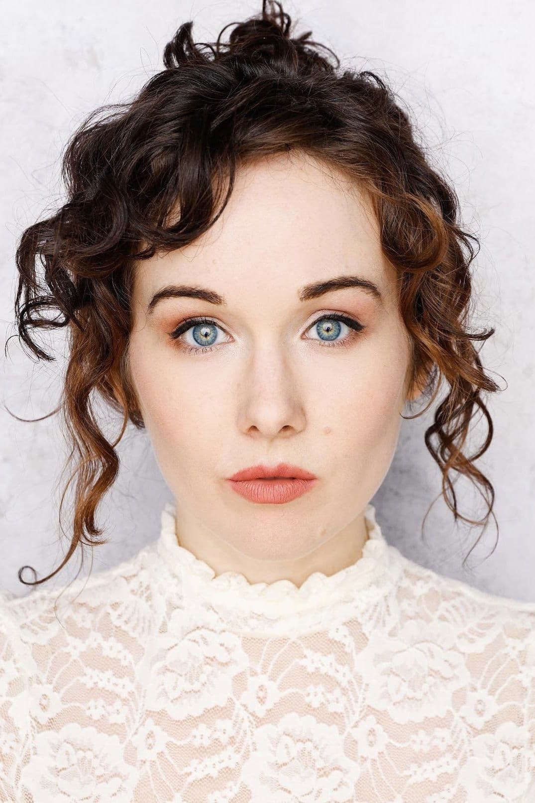 Anna Chazelle profile