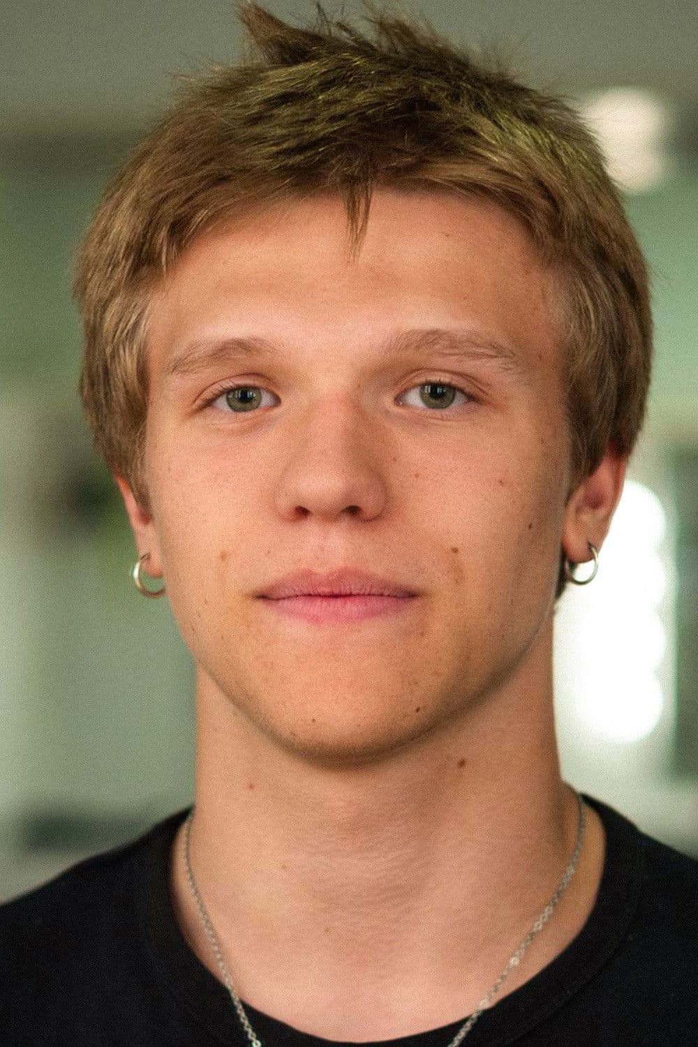 Jørgen Cleve Broch profile