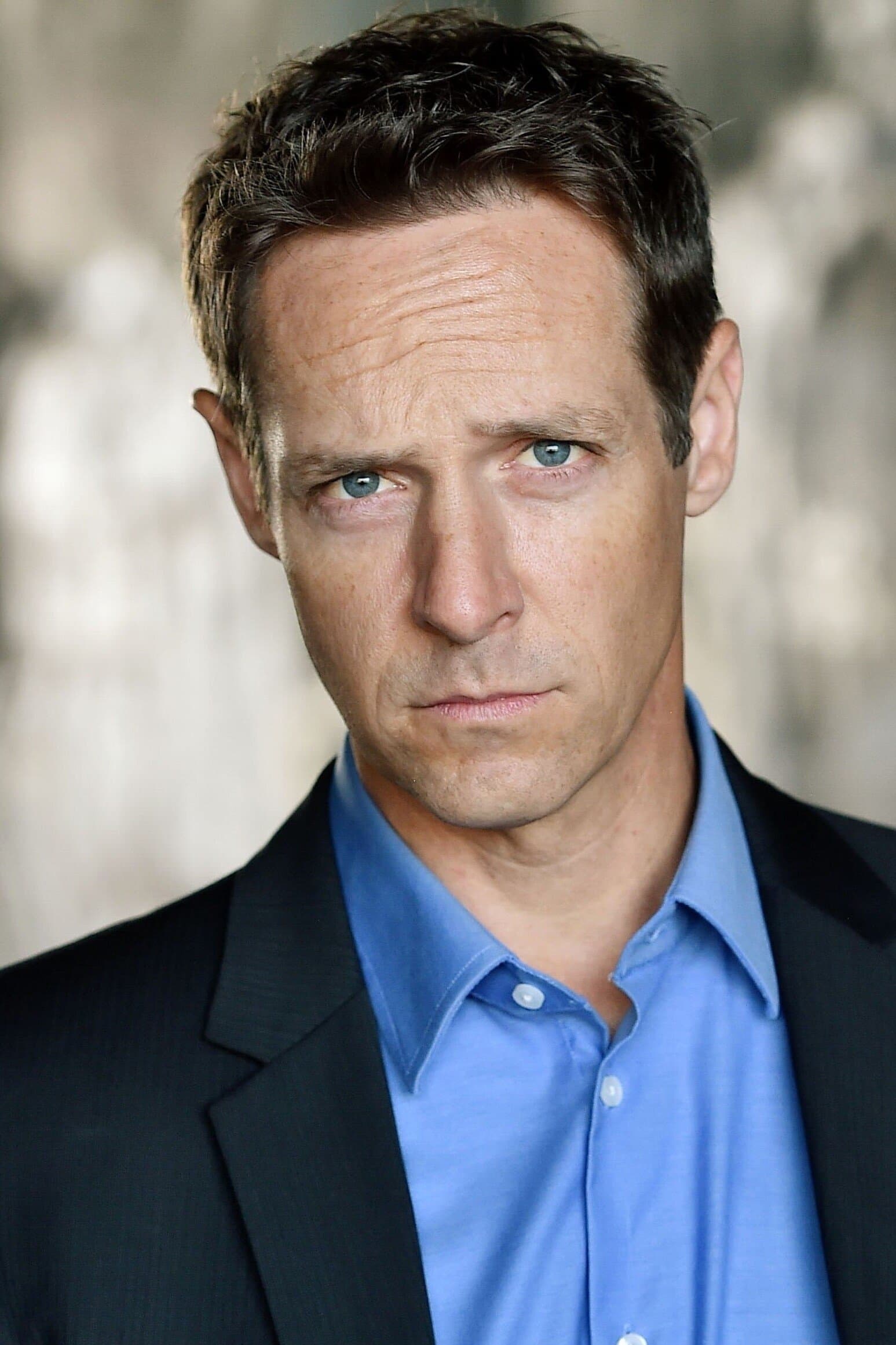 Christopher Rob Bowen profile