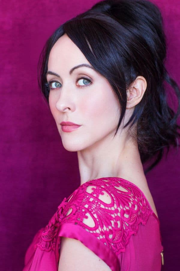 Madeline Dee profile