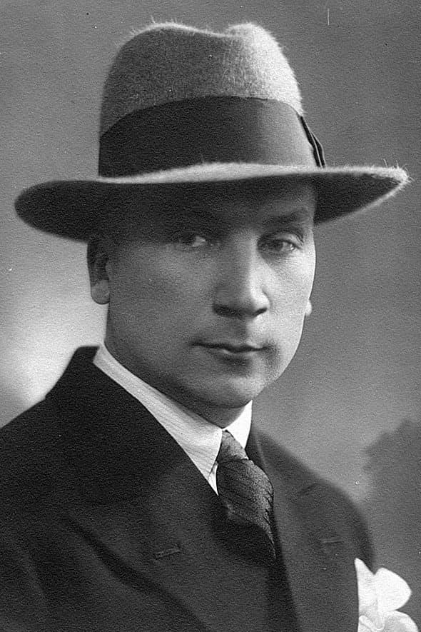 Theodor Luts profile