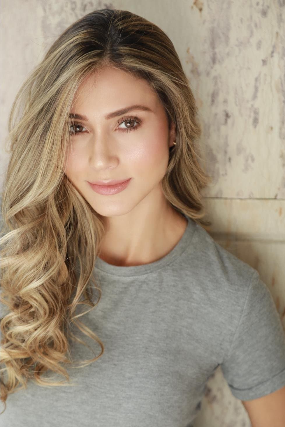 Lina Cardona profile
