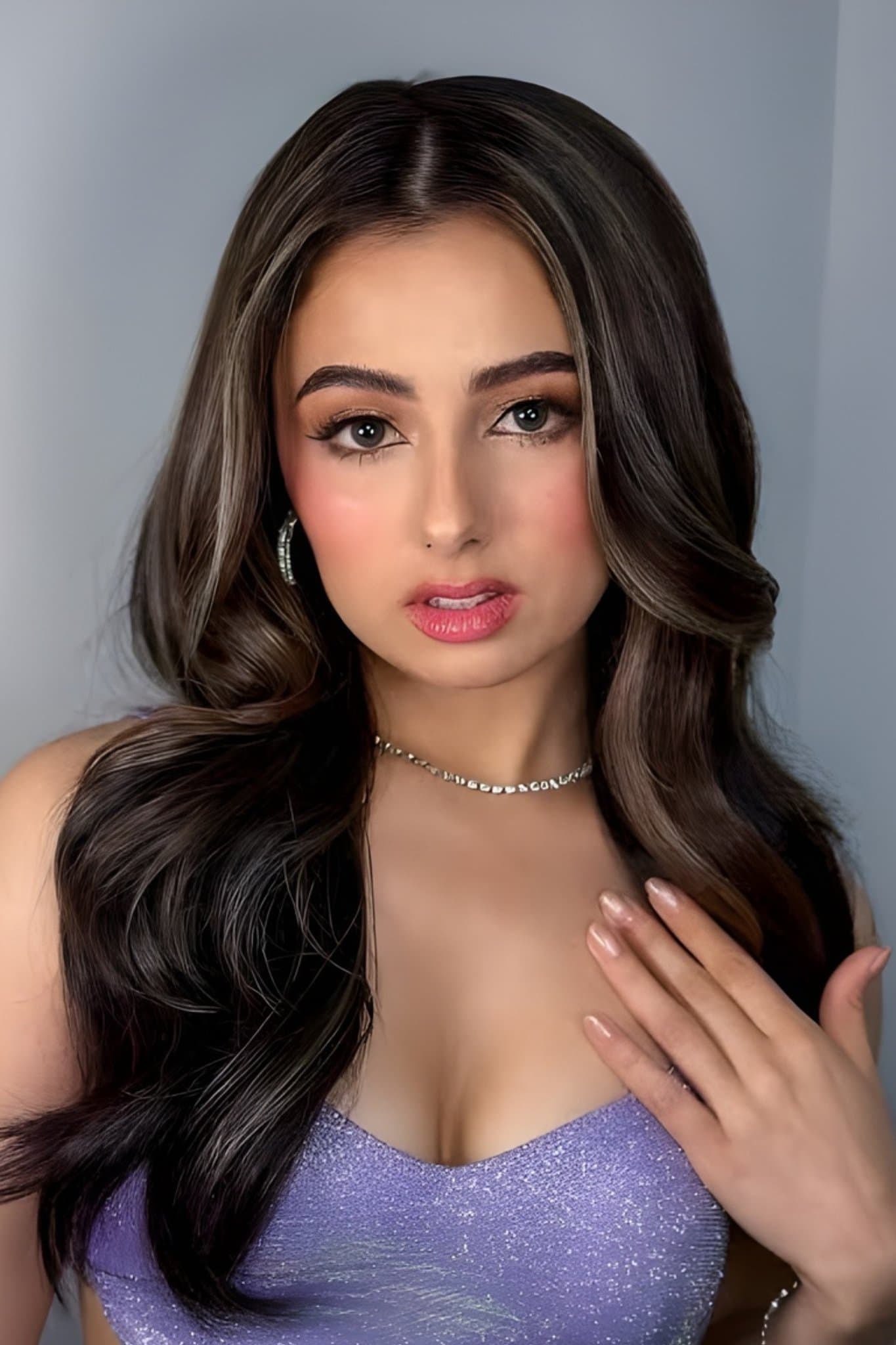 Shanaia Gomez profile