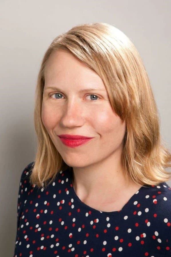 Amy Nicholson profile