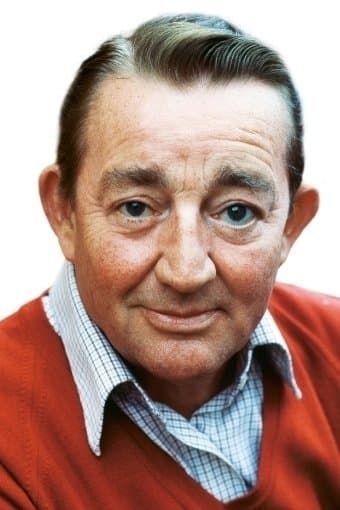 Buster Larsen profile