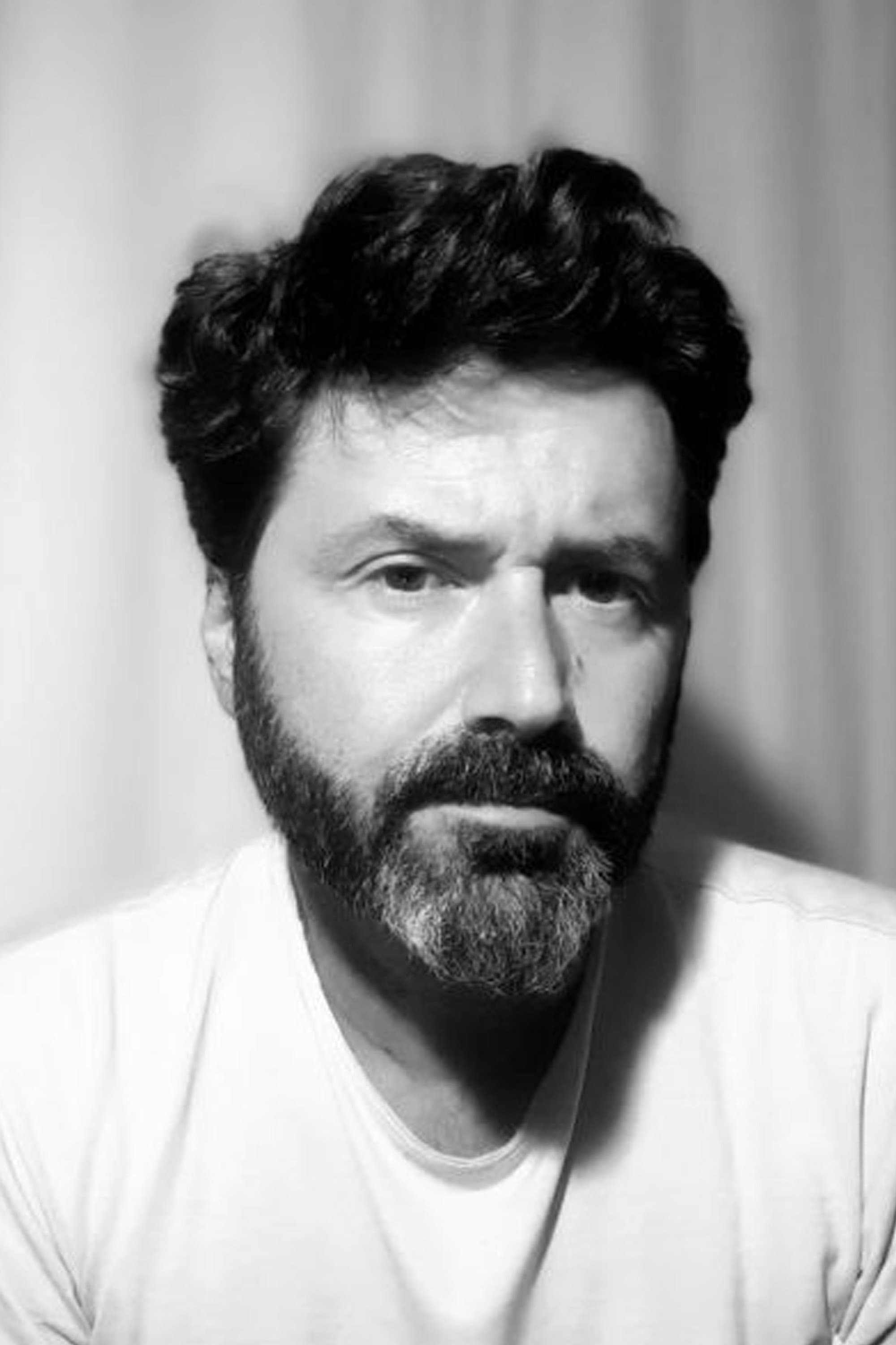 Luciano Guglielmino profile