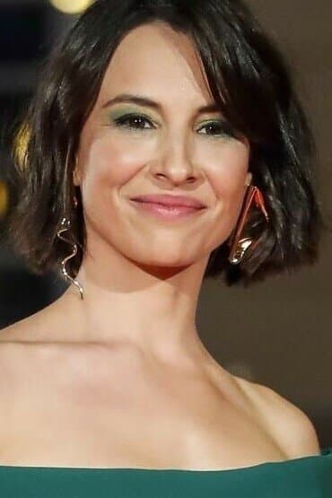 Xenia Tostado profile