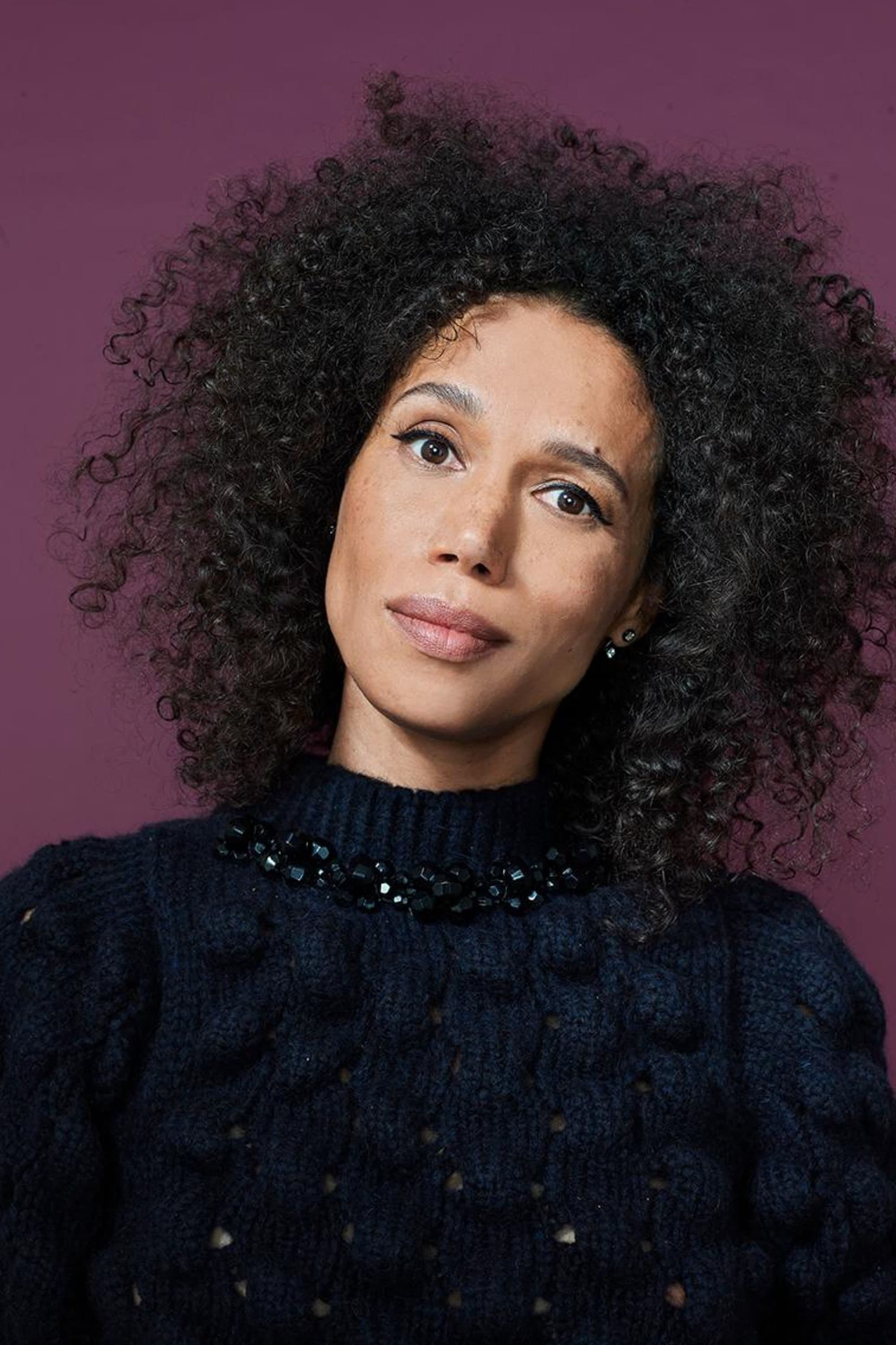 Vinette Robinson profile