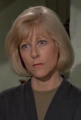 Eléonore Hirt profile