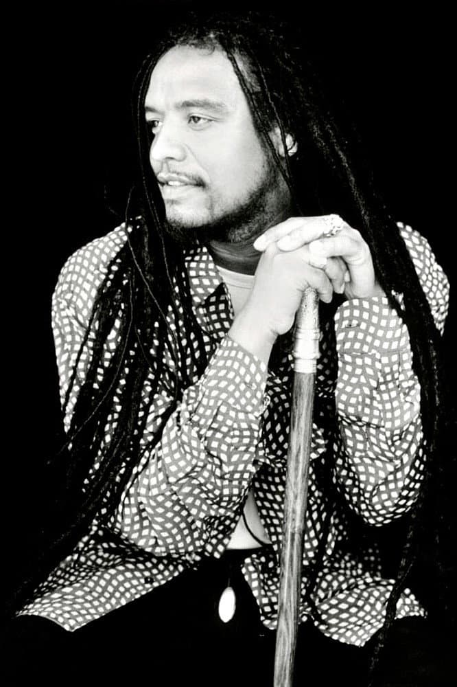 Maxi Priest profile