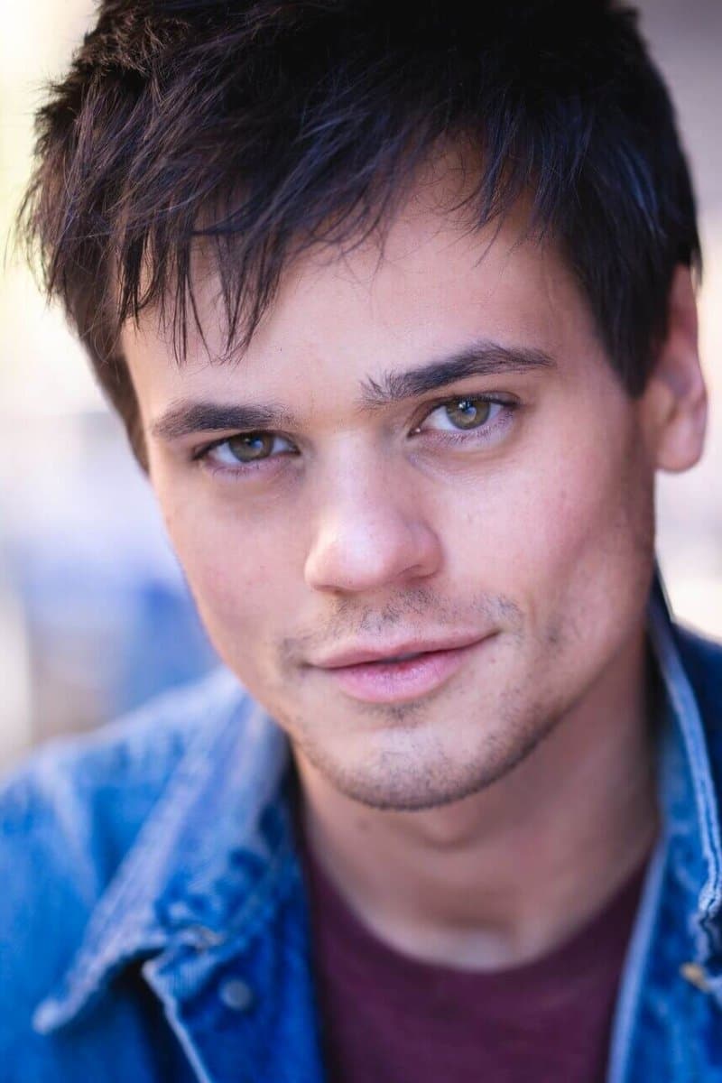 Aaron Dalla Villa profile