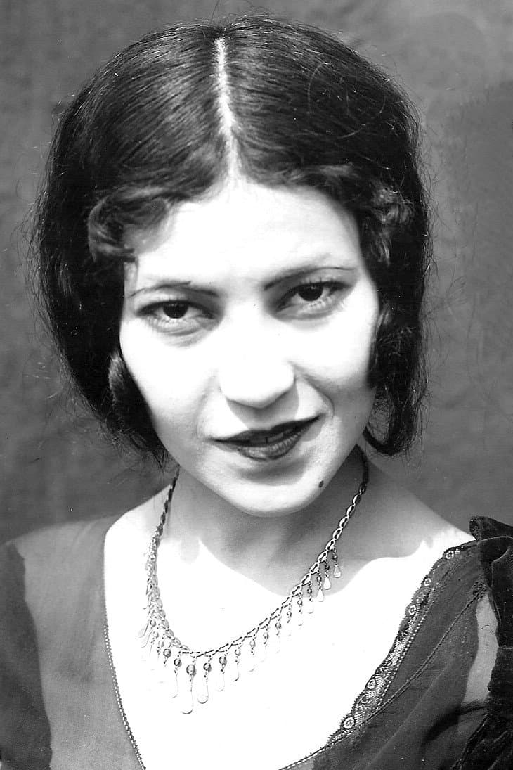 Ynez Seabury profile