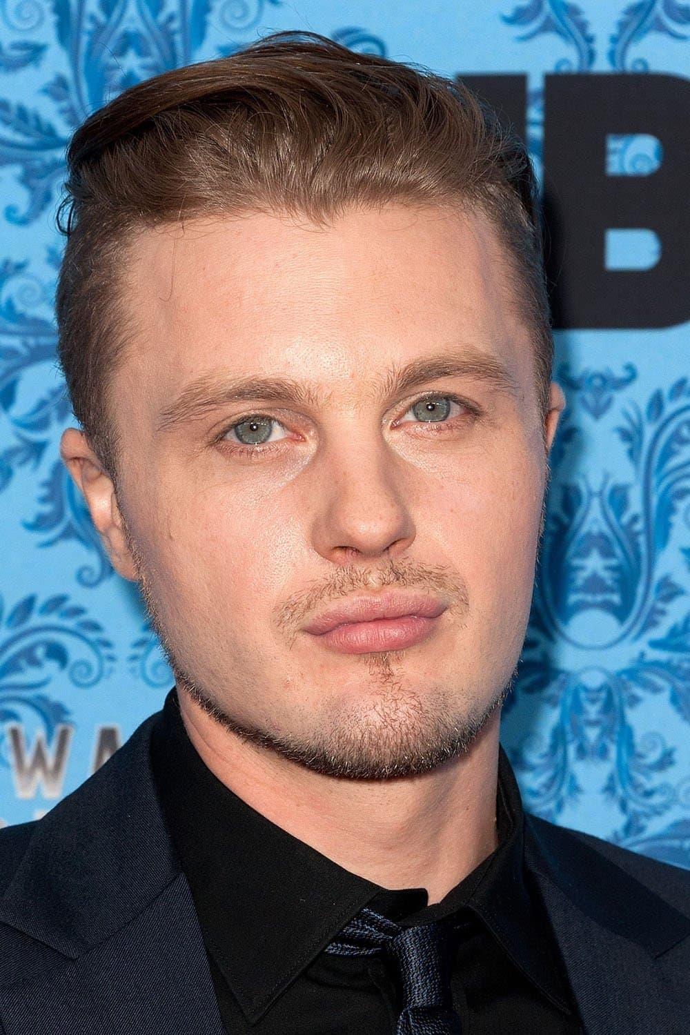Michael Pitt profile