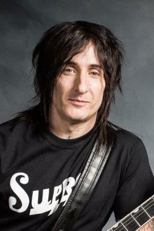 Richard Fortus profile