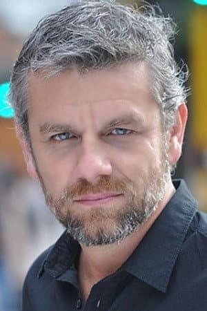 Fabrizio Aguilar profile