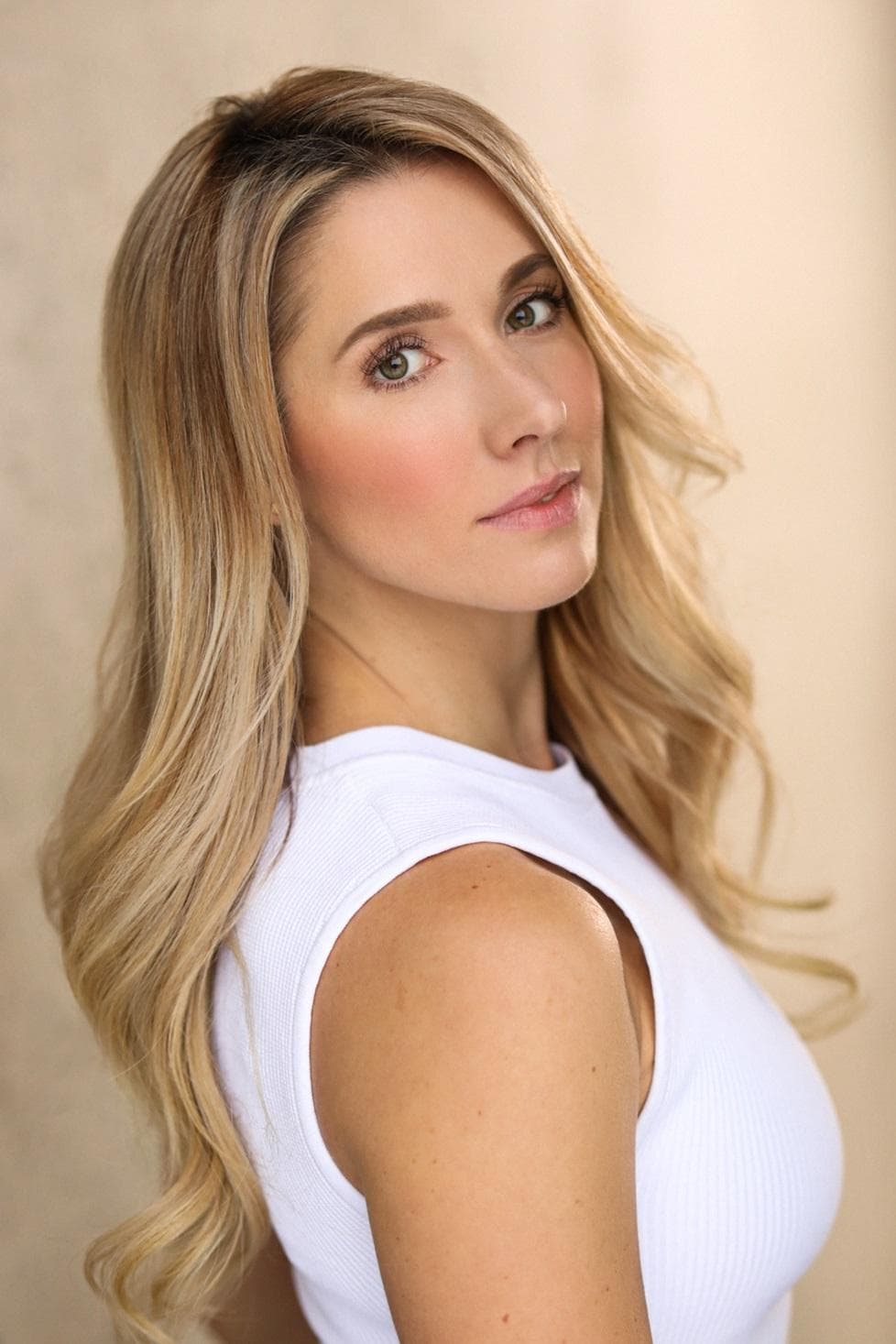 Jennifer Clarke profile