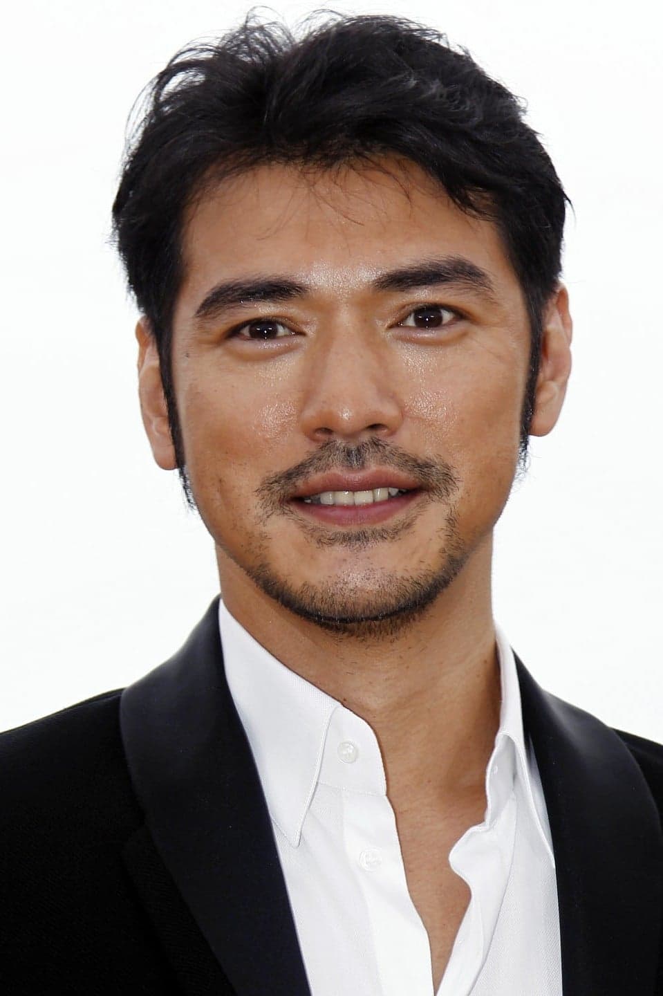 Takeshi Kaneshiro profile
