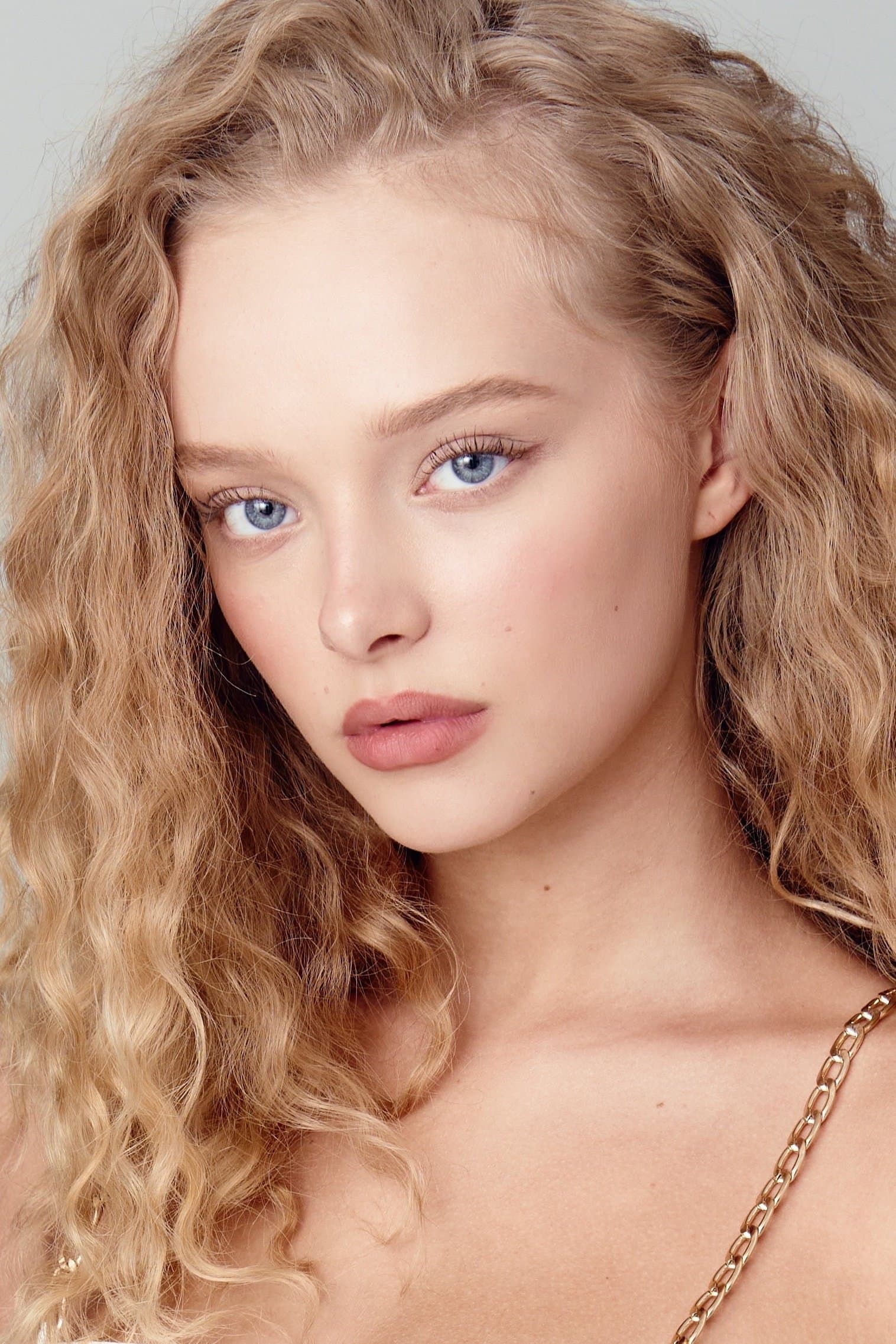 Amiah Miller profile