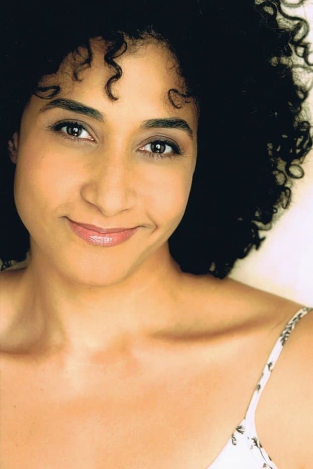 Bellina Logan profile