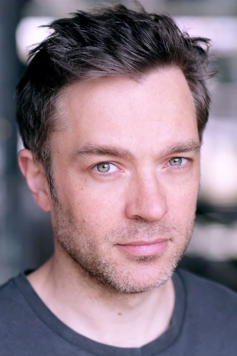 Hadley Fraser profile